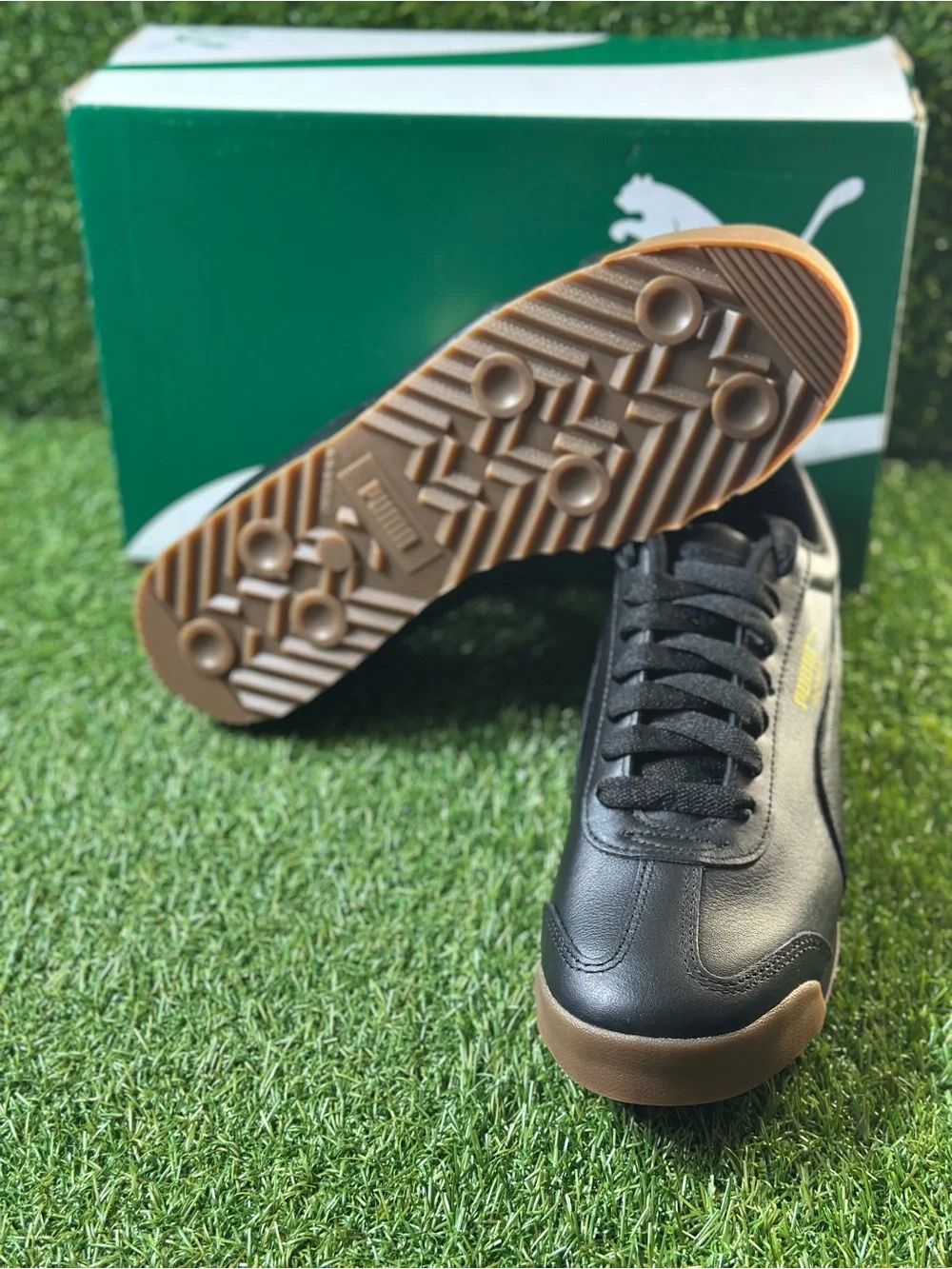PUMA ROMA CLASSIC GUM LEATHER, SIZES 10.5 AND 11.5 MENS, BLACK/ TEAM GOLD , NEW